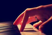 关于巴黎圣日耳曼迎亚冠关键赛，国际比赛日更衣室发声，话题不断，细节决定成败的信息